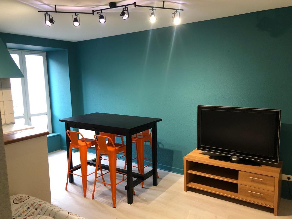 Appartement Porte Du Cantal Massiac Dış mekan fotoğraf